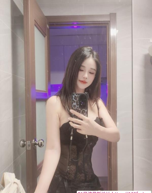 性感风骚的小财迷 3