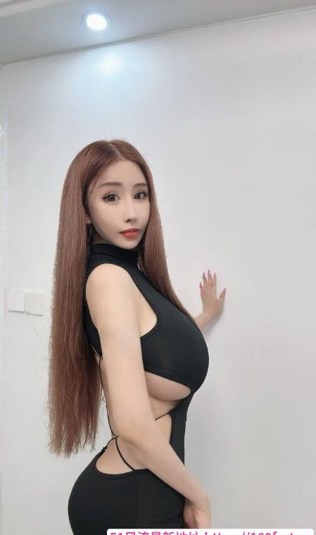 腰细屁股翘善朵老师 3