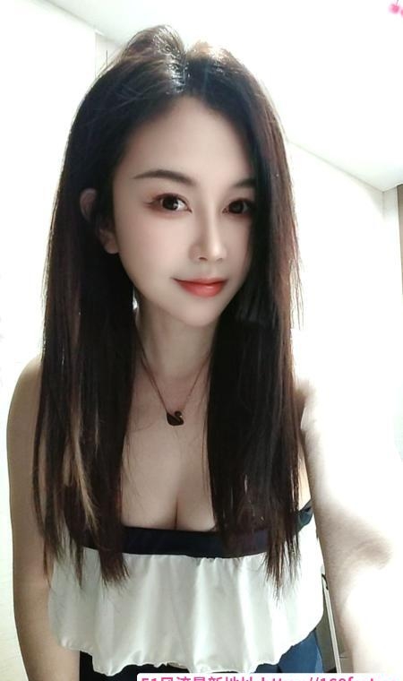 苗条性感少妇 3