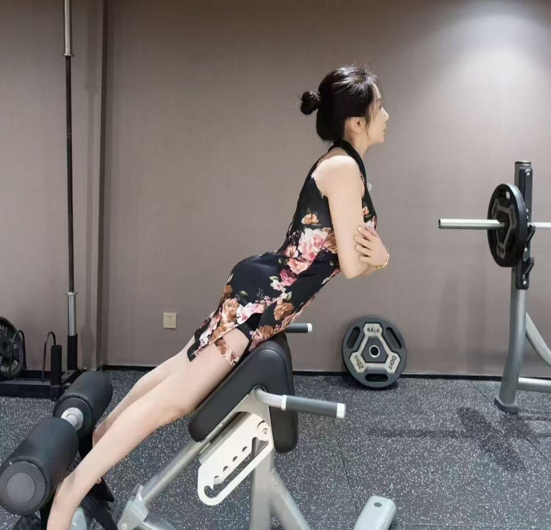 北京爱健身的美女 3