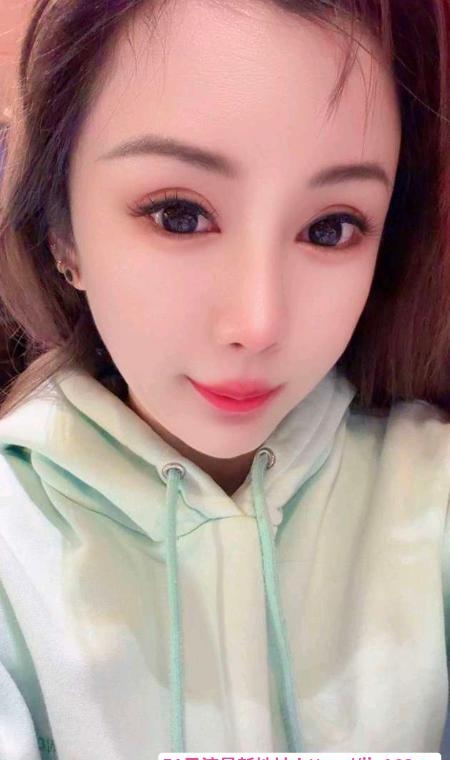二刷巨乳蕾蕾 4