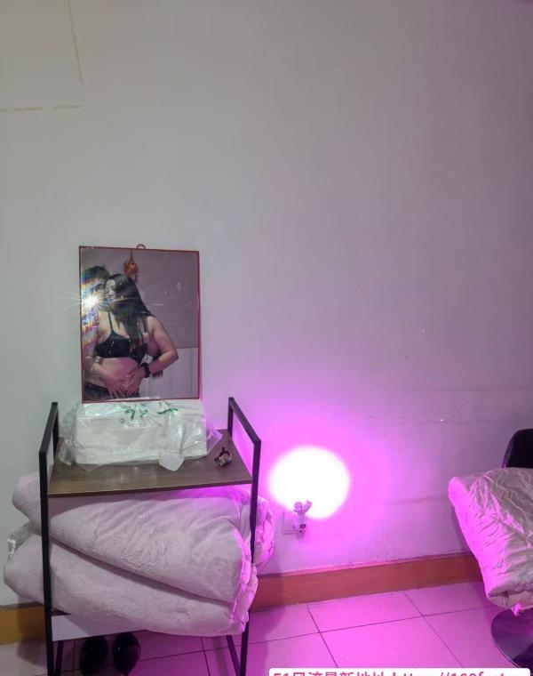 丰满骚货兰姐 4