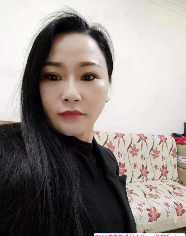 巨乳淑女 1