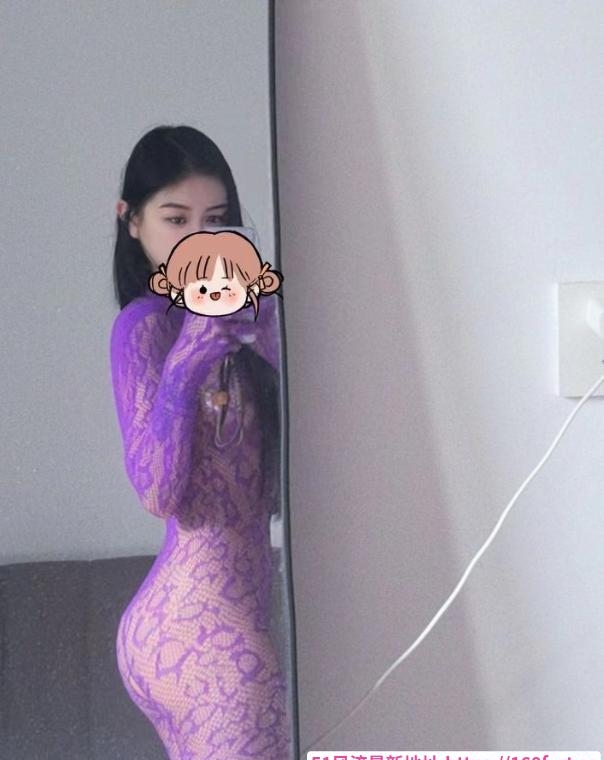 上城超会吸绝美小辣椒 1