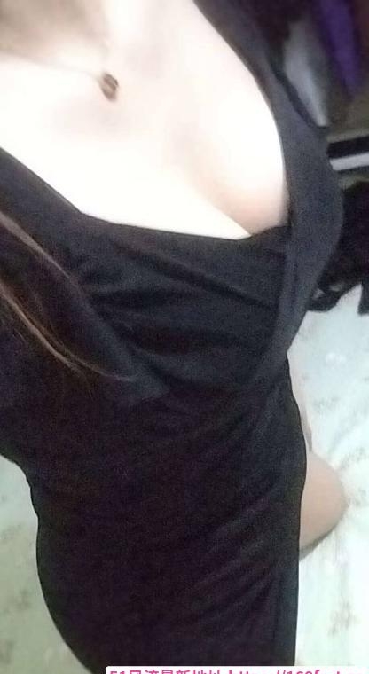 风骚熟女服务渣女 1