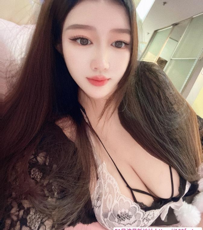 出击大胸乔乔宝贝 1