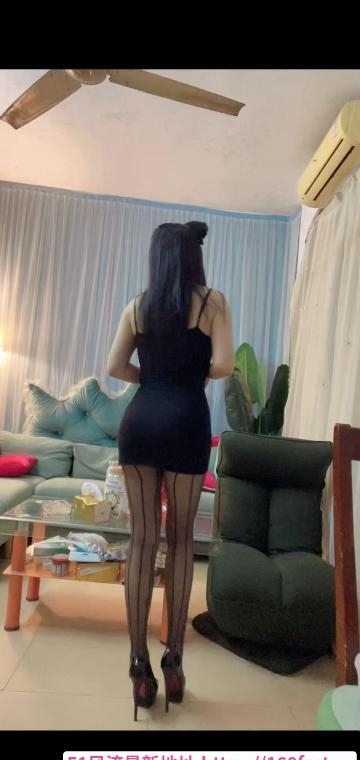性感尤物卡卡 1