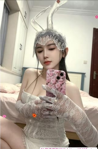 性感粉嫩小妹