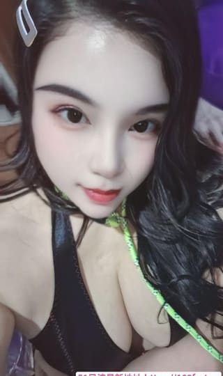 丰乳美臀玲玲