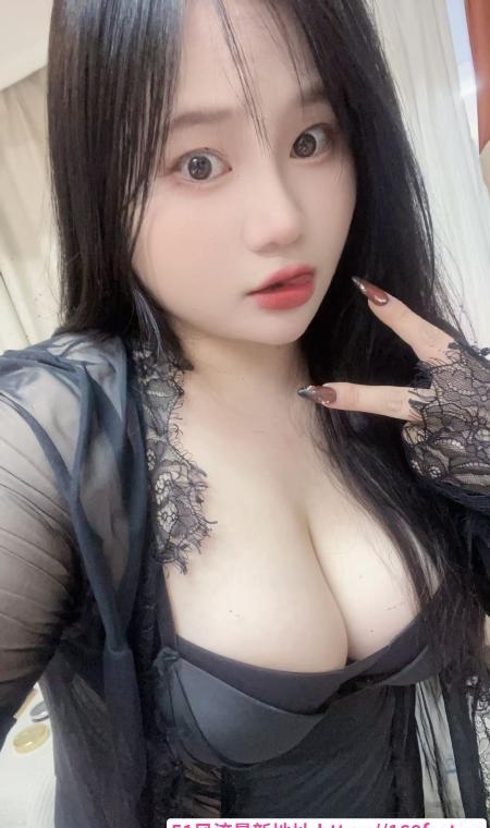 BBW海臀霏霏 1