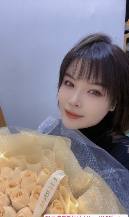 骚货小米粒 1