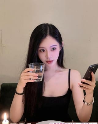 性感身材颜值奶茶老师