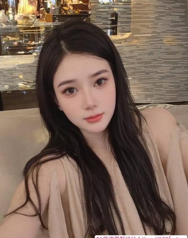 徐汇妮娜女友 1