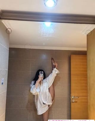 高挑性感长腿颜值妹子