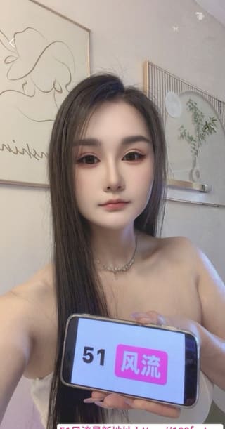 洪山白嫩靓丽萌妹