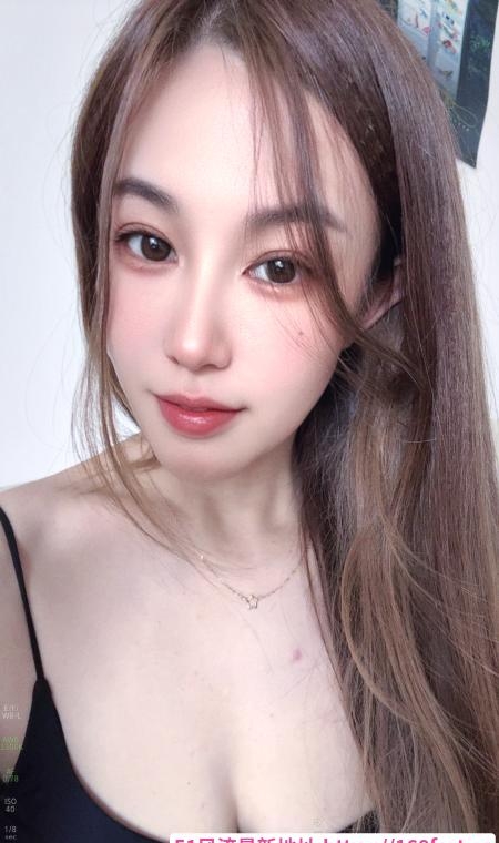 南开大胸美臀西雅 1