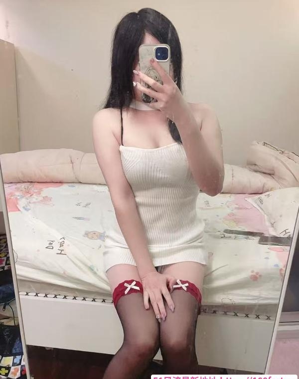 大石美女 1