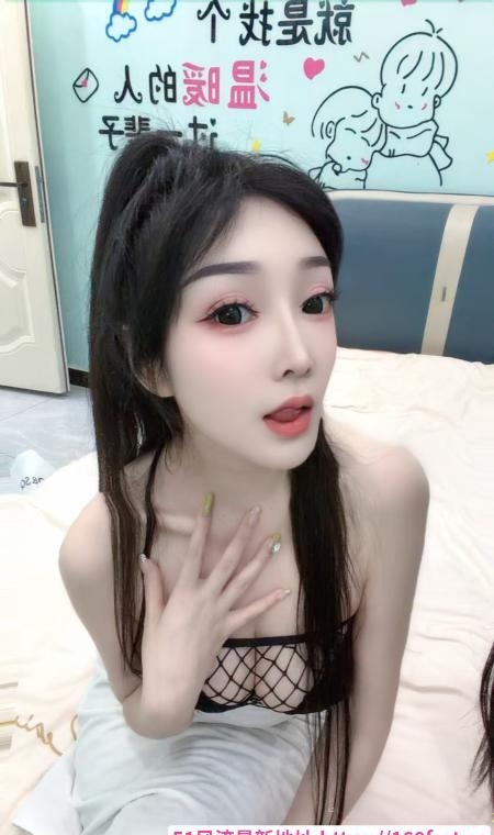 性感制服小璐 1