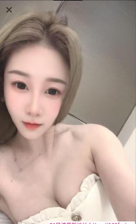 翘臀长腿美少妇 1