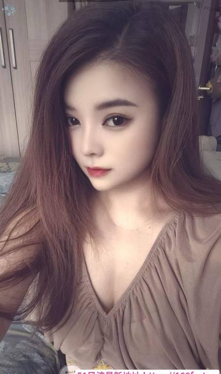 服务好大奶骚少妇 1