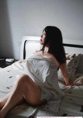静安大胸软妹