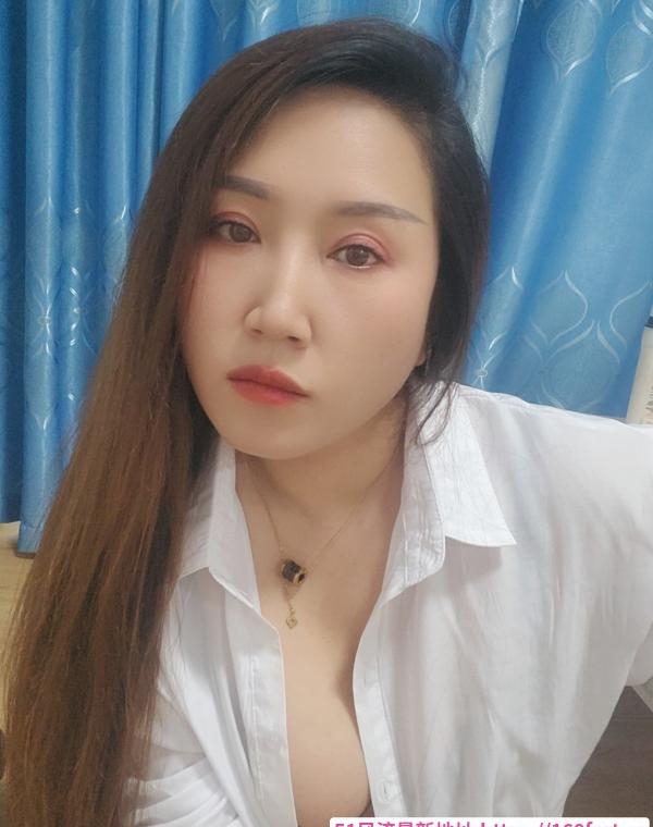 长发美女少妇 1