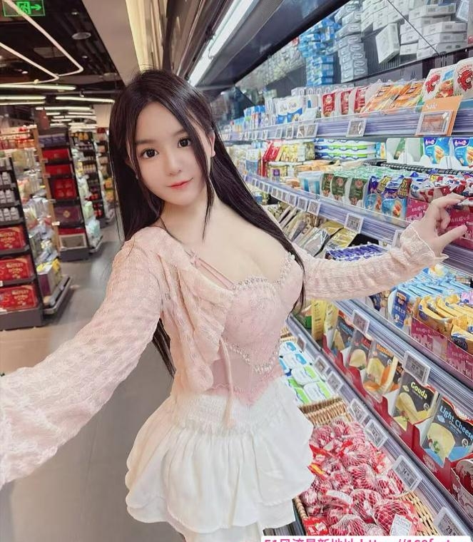 粉嫩巨乳金美子 1