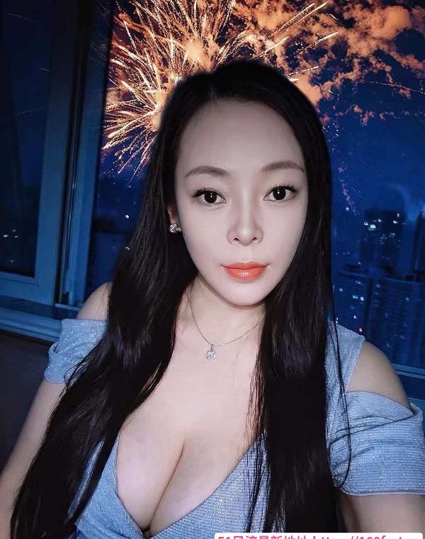 沙坪坝巨乳莉莉姐 1