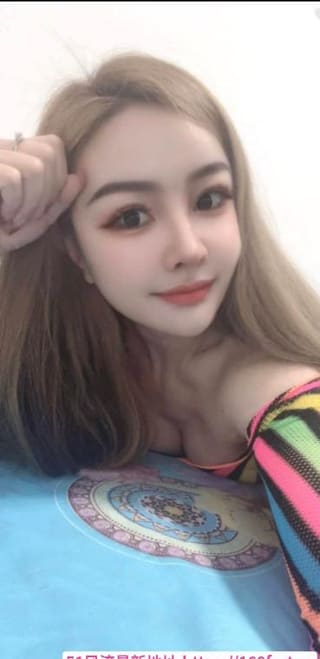宝山西域女孩伊娜