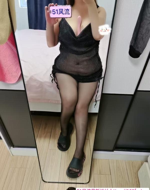 会夹会玩道具丰满妞 1