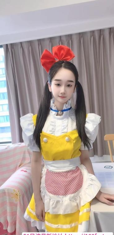 上城制服长腿嫩妹 1