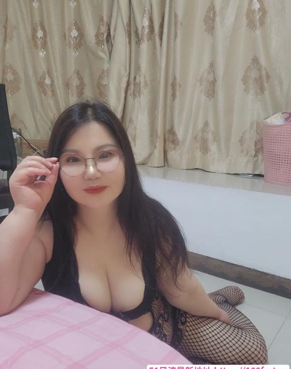 白云服务控少妇 1