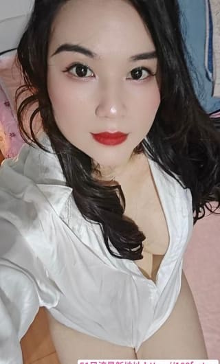 肉臀少妇玲玲