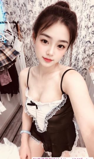情趣嫩穴白臀小鱼