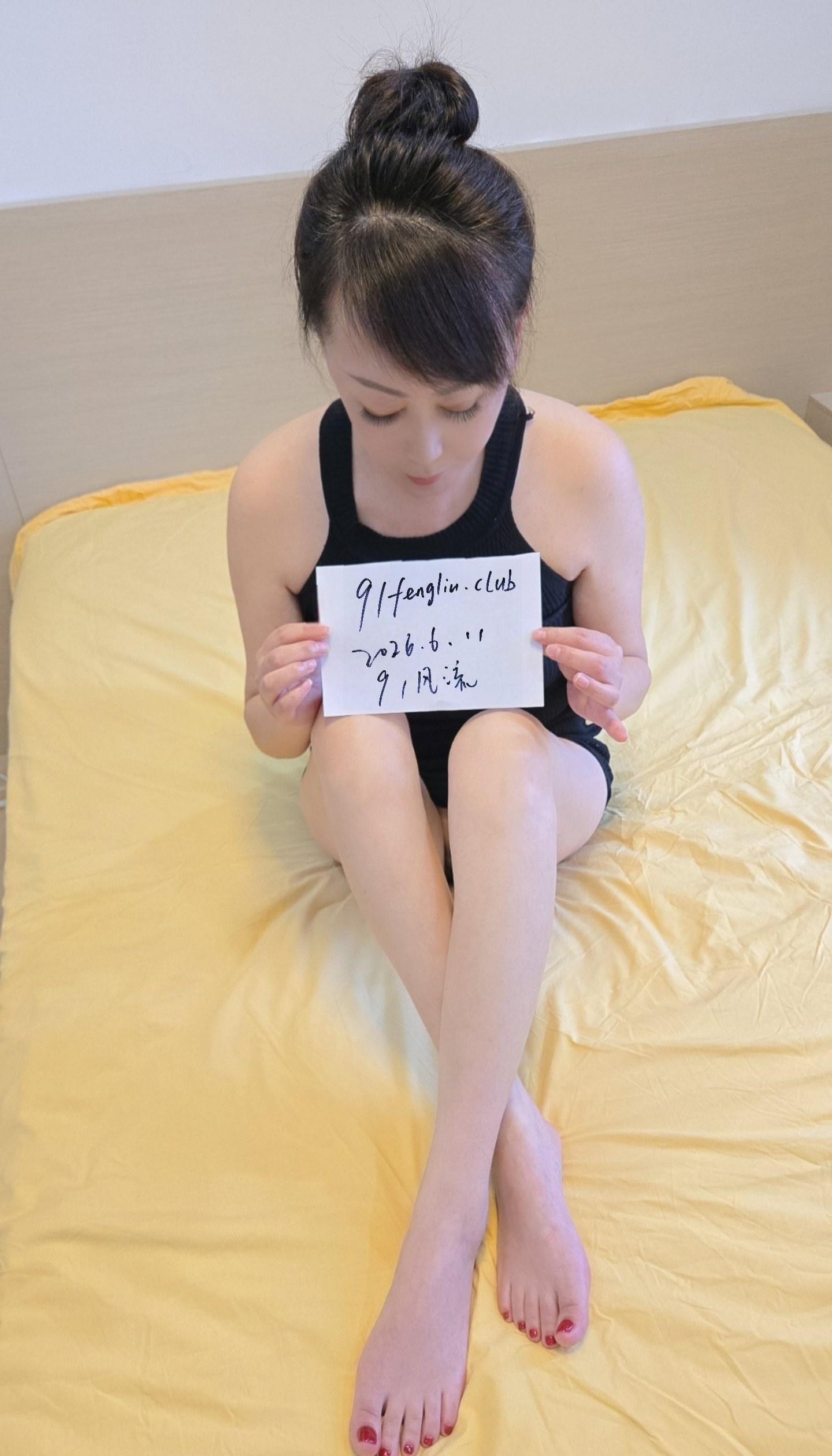 滨江娇小逼紧小骚比 1
