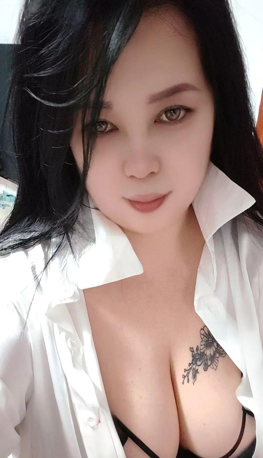 虹口性感全套大奶 1