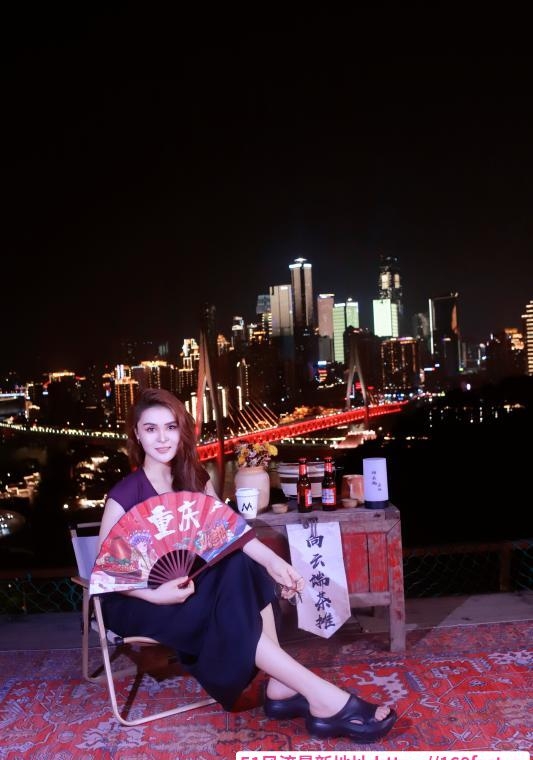 袁家岗异域风情妹纸 2