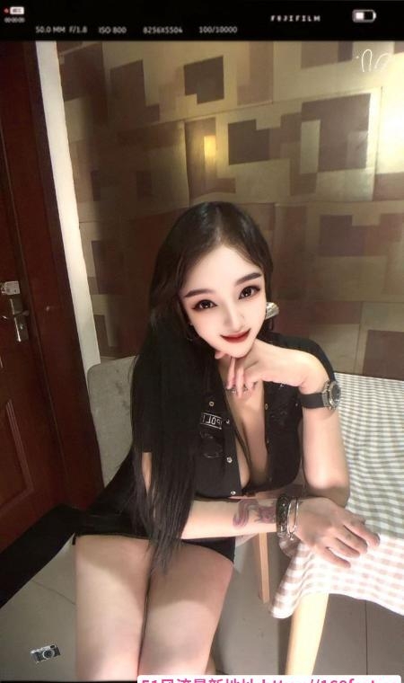 潘家园巨乳小姨子 2