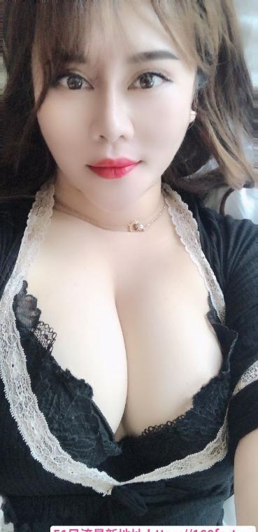 东北肥臀淫奶妹 2