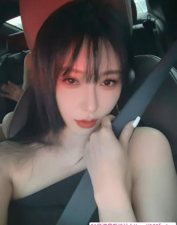 高挑性感长腿颜值妹子 2