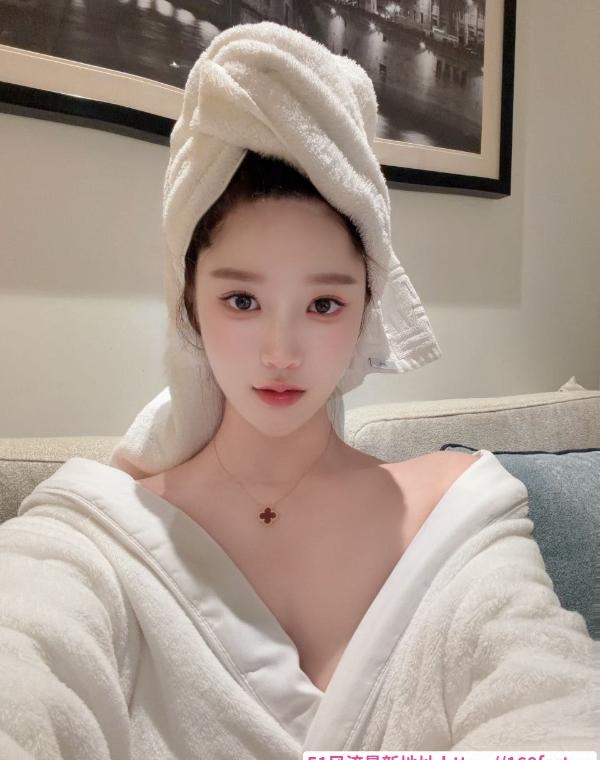 肤白貌美气质女友悠悠 2