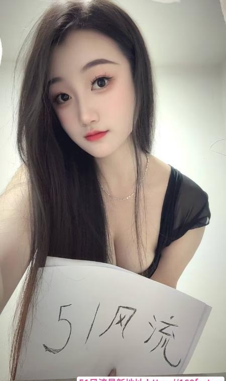 舌吻长发女神雯雯 2