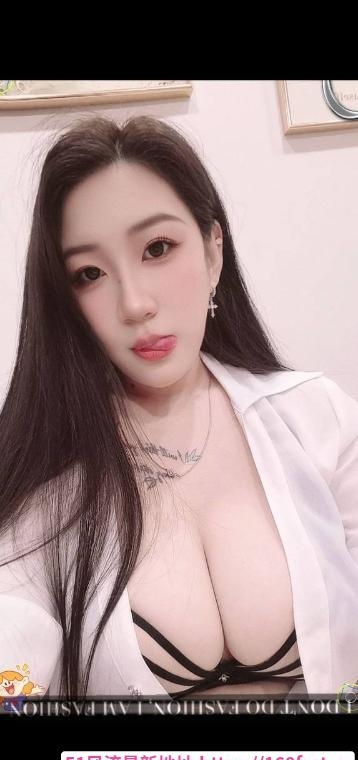 河东D奶欣儿 2