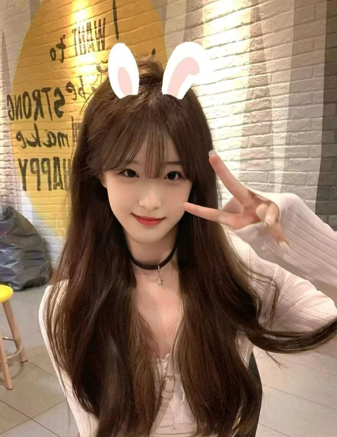 大一学生妹初下海兼职有房 2