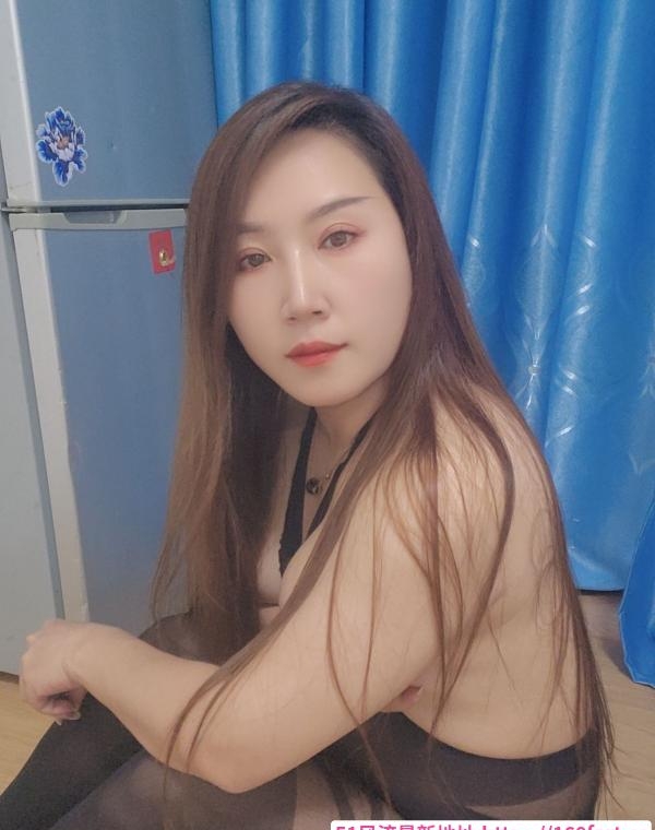 梅花园情人少妇 3