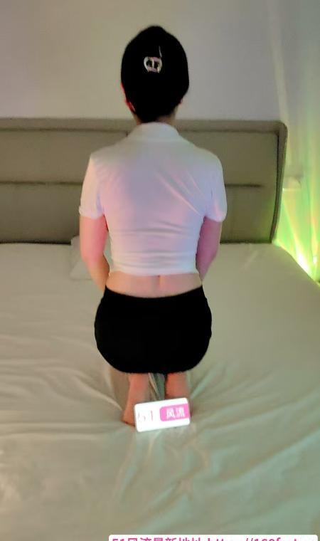 丰满御姐娜娜 3