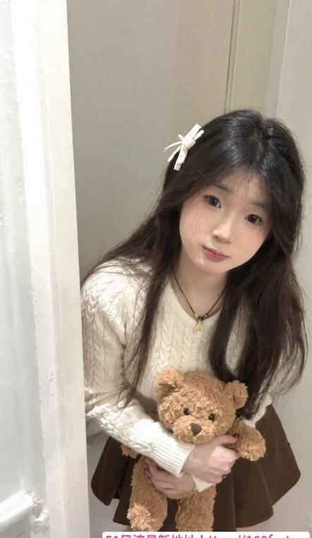 粉嫩颜值女友系老师 3