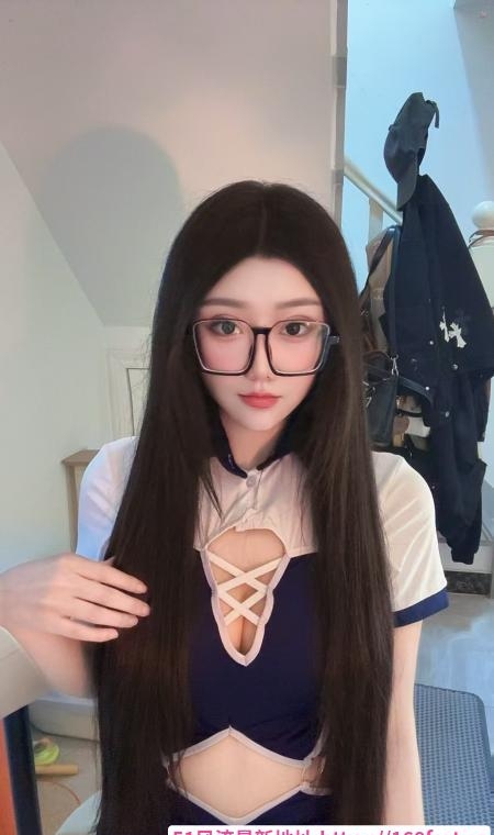 性感制服小女友 3