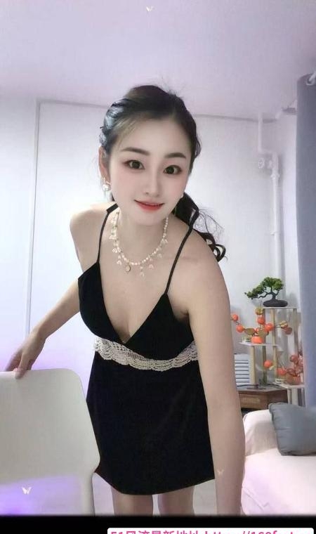 朝阳服务系大奶少妇 3