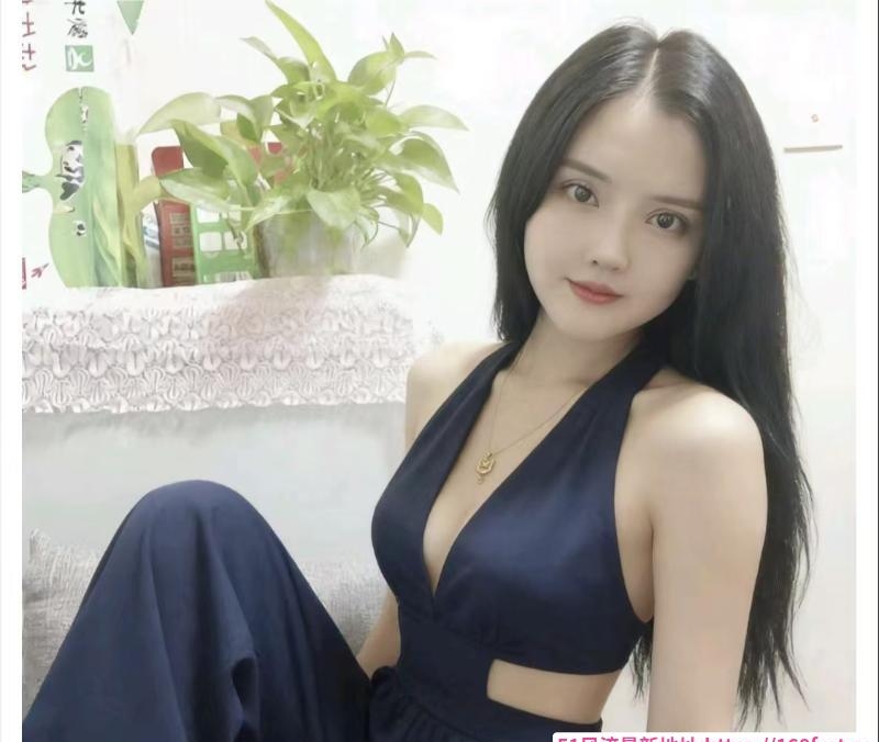 大胸诱人李一桐 3